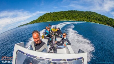Selayar Dive Resort boat diving